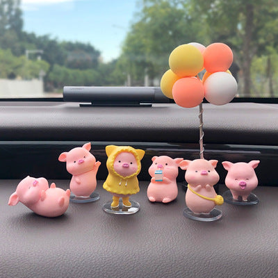 Car Piggy Cartoon Decoration