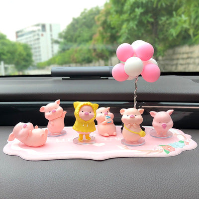 Car Piggy Cartoon Decoration