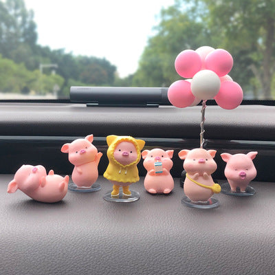 Car Piggy Cartoon Decoration