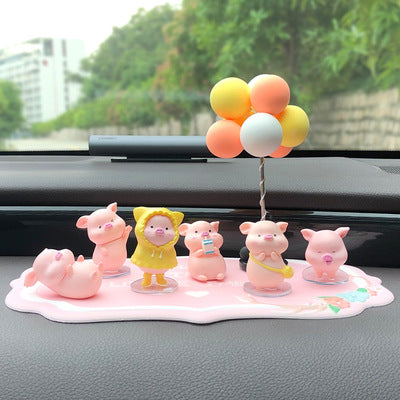 Car Piggy Cartoon Decoration